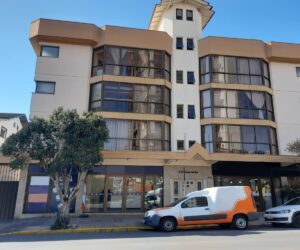 Apartamento de alto padrão - Frente do prédio