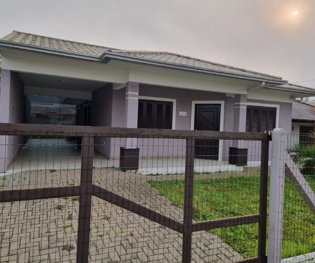 Casa em Capão da Canoa - Frente