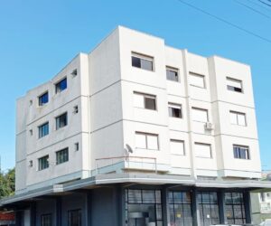 Apartamento à Venda com 2 Dormitórios em Farroupilha - Fachada